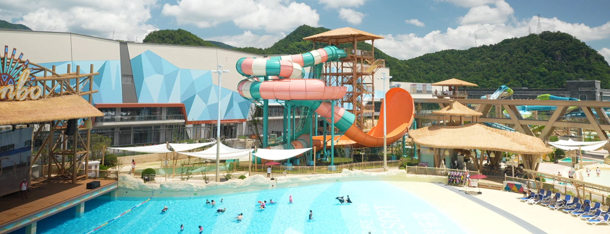 Interstella Spiral Slide + Giant Wave Rolling Slide Combination