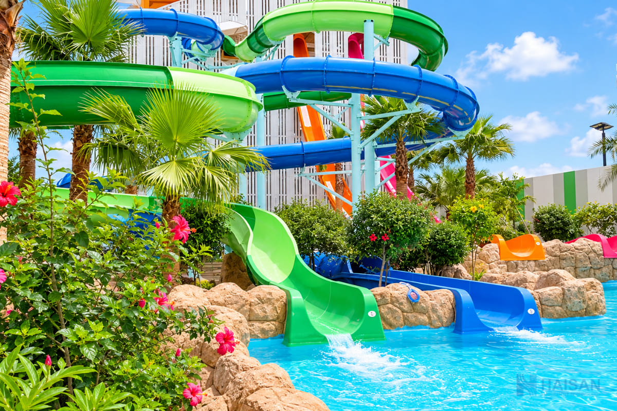 BEYOND THE WOW FACTOR: WHAT MAKES AN ATTRACTION WORK?